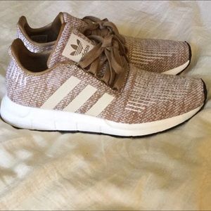 ***SOLD*** Adidas Swift Run